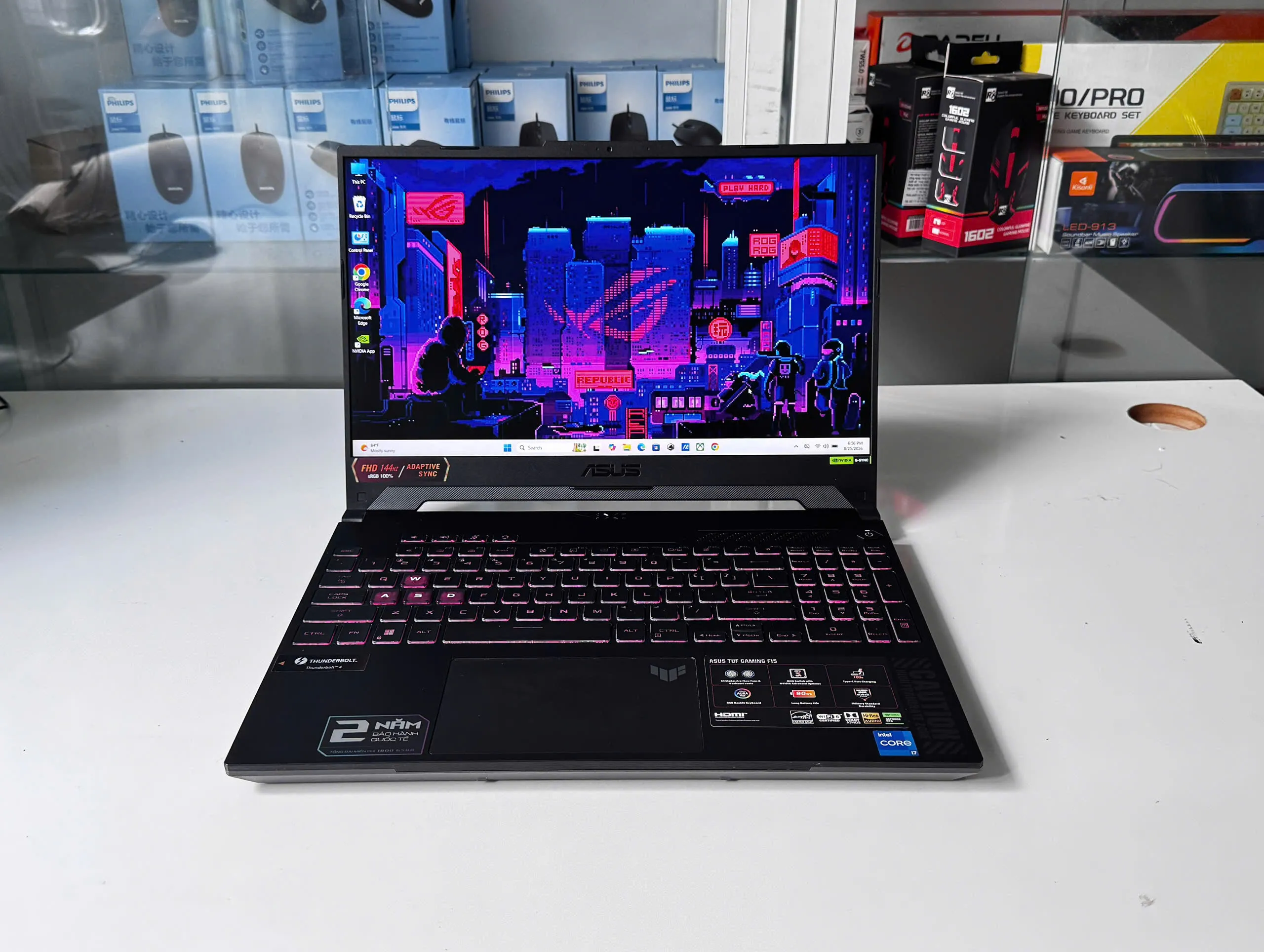 Laptop <a href=